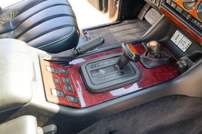 1995 LAND ROVER 25th Anniversary
Vehicle...