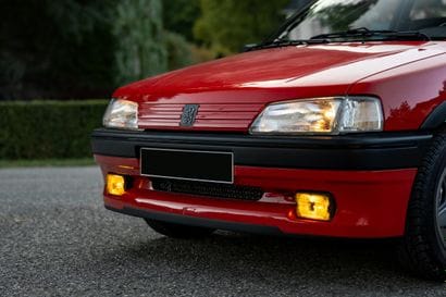 1992 PEUGEOT 106 XSI
French vehicle registration...