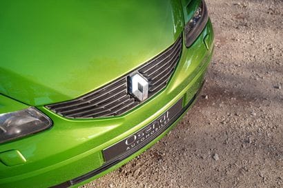 2003 RENAULT AVANTIME DYNAMIQUE V6

French...