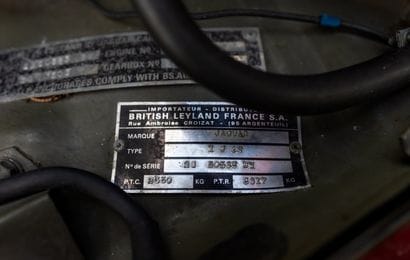 1976 JAGUAR XJC 12 
Châssis 2G50563BW 
Carte...