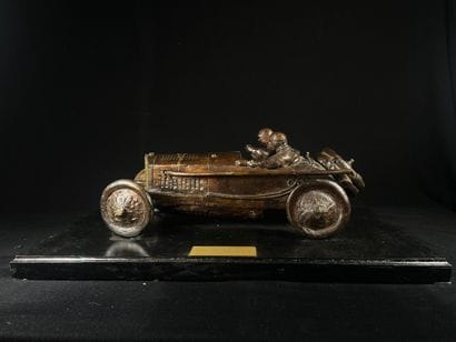 BRONZE DE FRANCOIS CHEVALIER
MERCEDES 1500...