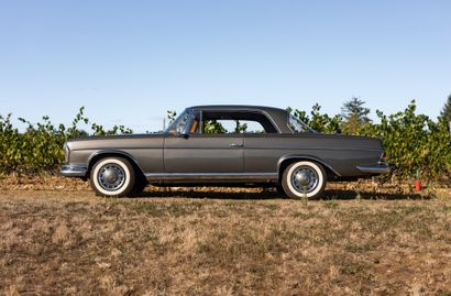 1963 MERCEDES BENZ 300SE
• Carte grise :...