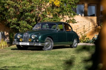 1961 JAGUAR MK2 3,8L
Carte grise de collection
Châssis...