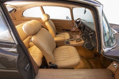 1969 JAGUAR TYPE E 4,2L
Carte grise de collection...