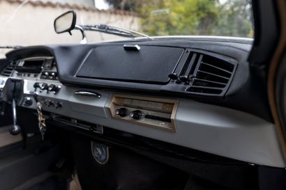 1966 CITROEN DS19
Carte grise française
Châssis...