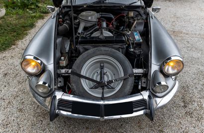 1966 CITROEN DS19
Carte grise française
Châssis...