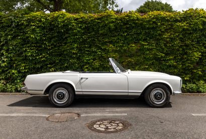 1967 Mercedes-Benz 250 SL PAGODE AUTOMATIQUE
Châssis...
