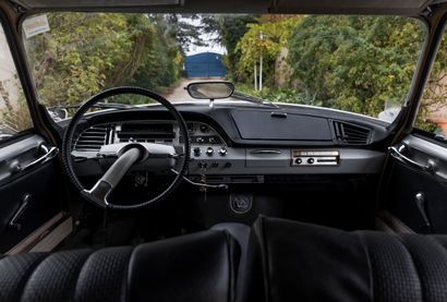 1966 CITROEN DS19
Carte grise française
Châssis...