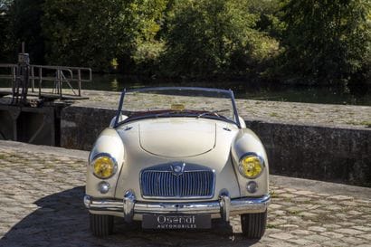 1960 MG A 1600 ROADSTER
Carte grise de collection
Châssis...