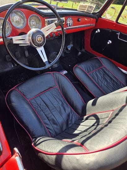 1963 ALFA ROMEO SPIDER 1600
Carte grise française...