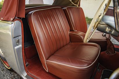 1955 SUNBEAM ALPINE
Carte grise de collection...