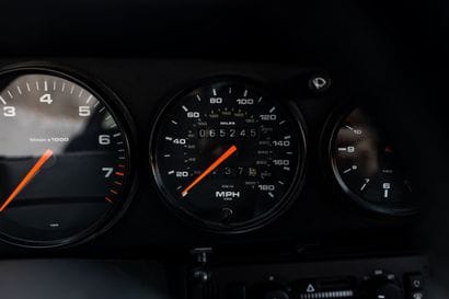 1993 PORSCHE 964 RS AMERICA
Carte Grise Française
Numéro...