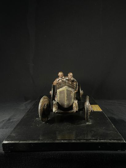 BRONZE DE FRANCOIS CHEVALIER
MERCEDES 1500...