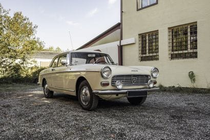 1965 Peugeot 404 Coupé
Version française
Châssis...
