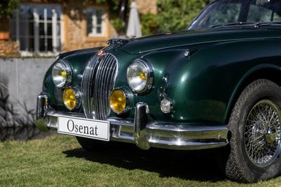 1961 JAGUAR MK2 3,8L
Carte grise de collection
Châssis...
