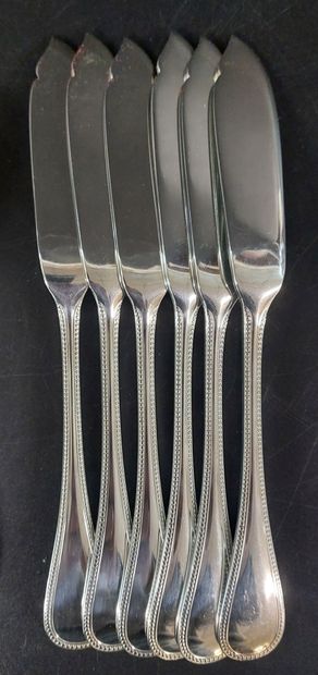 CHRISTOFLE

Six fish place settings
