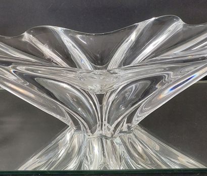BACCARAT

Coupe en cristal de Baccarat

Estampillée

H...