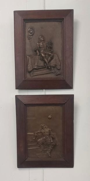 RENARD

Buveurs

Paire de plaques en bronze...