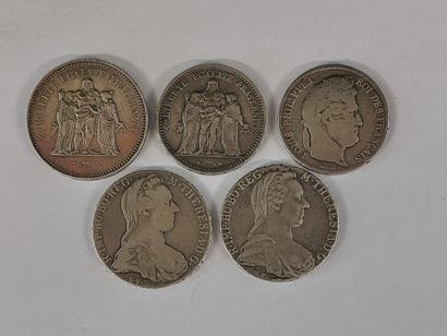 LOT DE 5 PIECES en argent :

- 50 Francs...