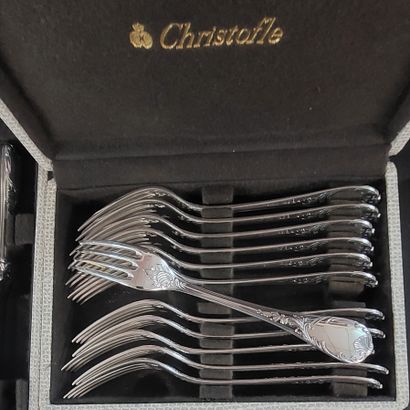CHRISTOFLE, modèle Marly

Partie de ménagère...