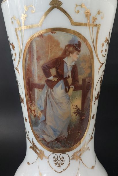 PAIR OF OPALINE VASES decorated with elegant...