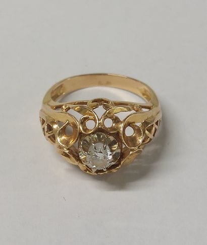 18K Gold and Diamond RING 

Size: 55/56

Weight:...