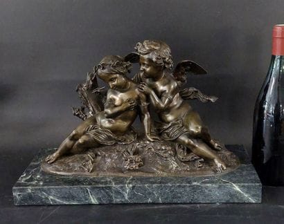 D'après CLODION

Putti

Bronze sur socle...