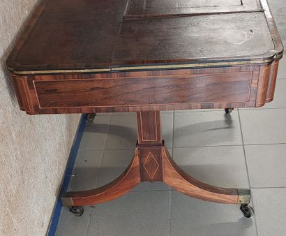 ENGLISH DESK in rosewood veneer with light...