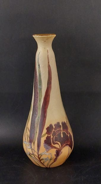 LEGRAS

Vase Legras à décor floral

Signé

H...