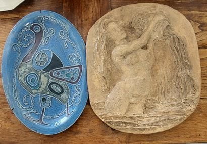 N. LE ROCH

Bas relief en céramique à décor...