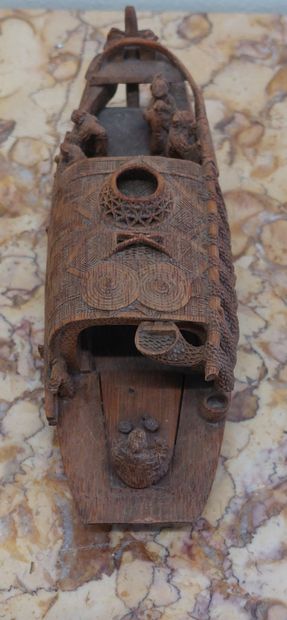 CHINE

Petit sujet en bois

Pagode

L : 16,5...