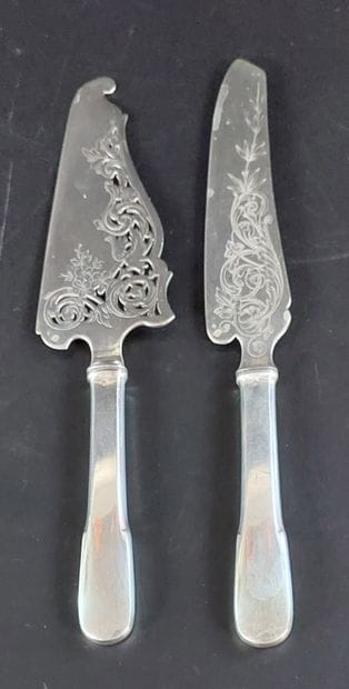 TWO SILVER SERVING UTENSILS, silver blade,...