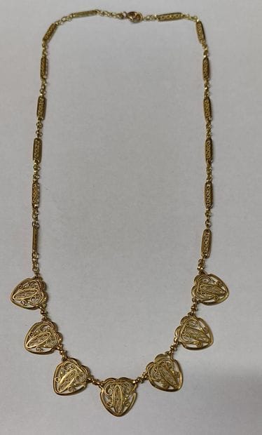 18K GOLD CHOKER NECKLACE 

L: 42 cm

Weight:...