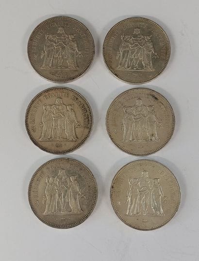 SIX PIECES 50 Francs Hercule en argent

1975...