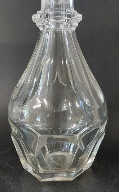 BACCARAT, Harcourt 

Baccarat crystal decanter...