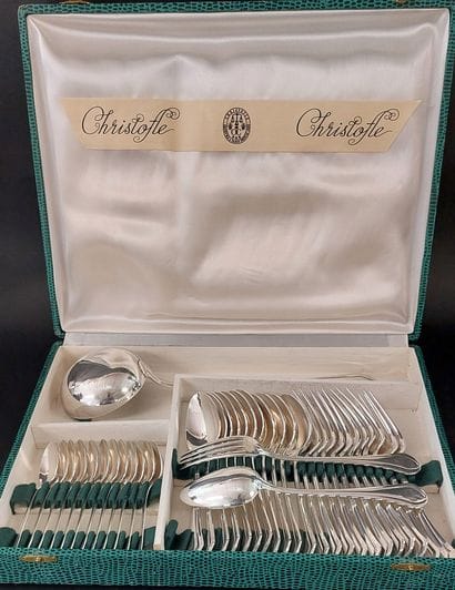 CHRISTOFLE

Ménagère en métal argenté Christofle,...