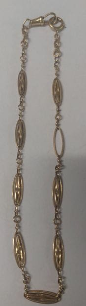 18K Gold WATCH CHAIN

Weight: 17.90 g 

(missing)



Sold...
