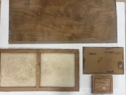 LOT DE 4 TABLEAUX sur la Méditerrannée 

Ecoles...