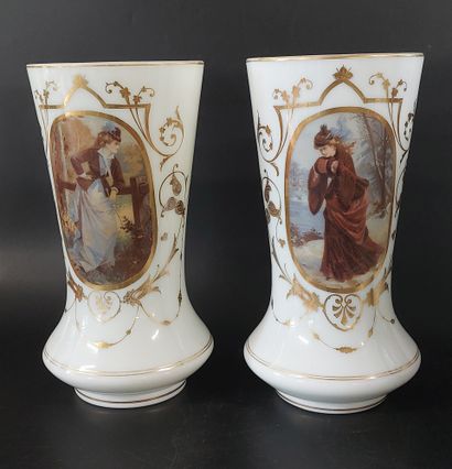 PAIR OF OPALINE VASES decorated with elegant...
