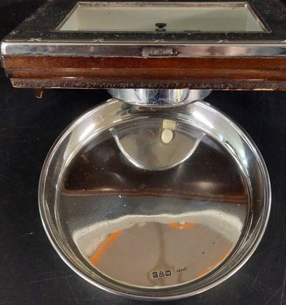 HARRODS

English silver alarm clock

PB:...