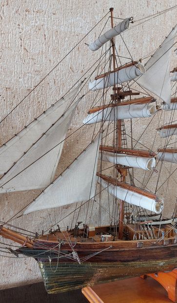 MAQUETTE en bois anglais du clipper anglais...