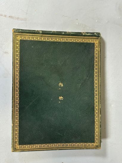 Oblong notebook in green chagrin, decorated...