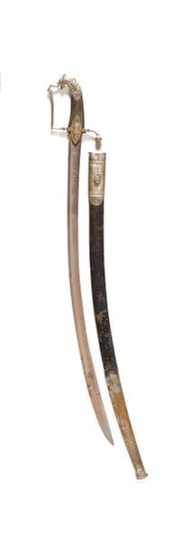 Sabre d’officier légère d’infanterie.
Poignée...