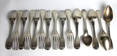 PARTIE DE MENAGERE en argent modèle filet...