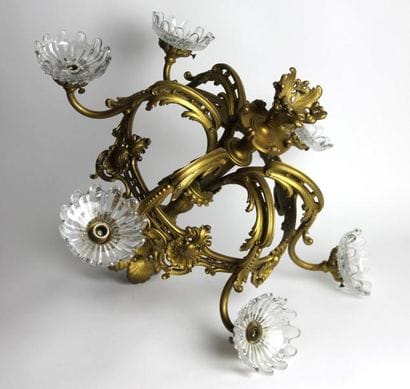 BARBEDIENNE Lustre en bronze doré, ajouré...