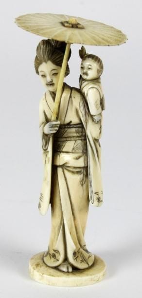 JAPON
Okimono en ivoire représentant une...