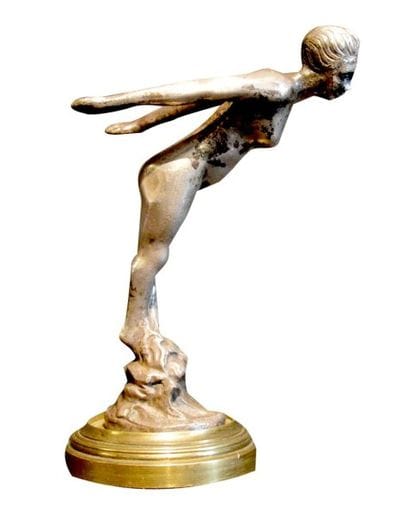 «Plongeuse» Signe Ed. Granet. Bronze argente....