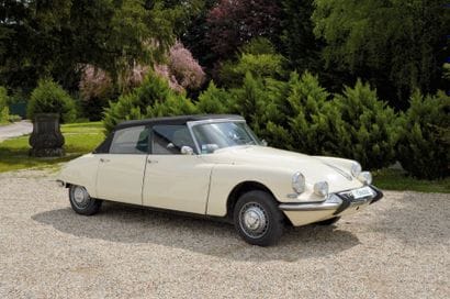 1969 CITROEN
ID 19 «Decouvrable» 
Chassis...