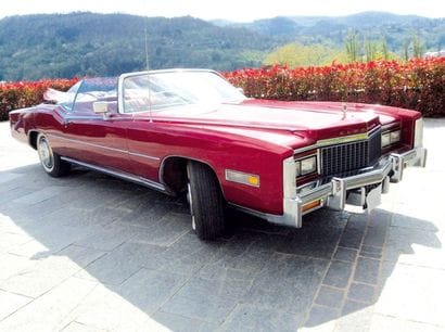 1976 CADILLAC ELDORADO BIARRITZ 
Chassis...