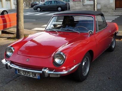 1969 FIAT 850 
Chassis n° 61378 
Carte grise...